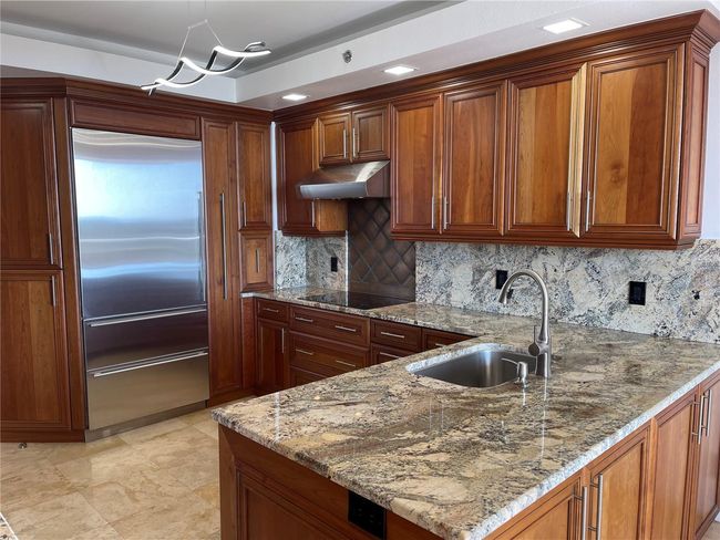 Granite countertops and backsplashes | Image 18