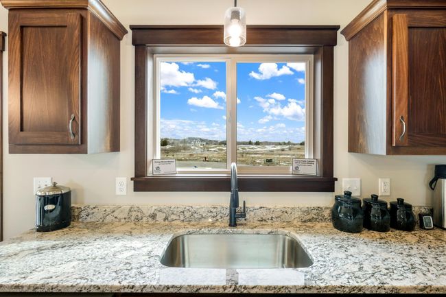 Look at that kitchen view!! | Image 10