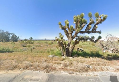 5473 Backus Rd, Mojave, CA, 93501-7202 | Card Image