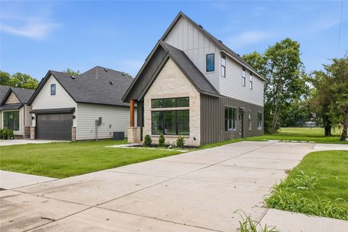 301 E Locust, Leonard, TX, 75452 | Card Image