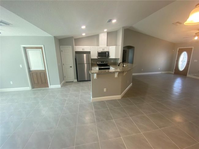8446 Se 156 Th St, House other with 3 bedrooms, 2 bathrooms and null parking in Summerfield FL | Image 4