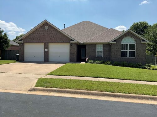 1321 S Saint Andrews Cir, Fayetteville, AR, 72701-7568 | Card Image