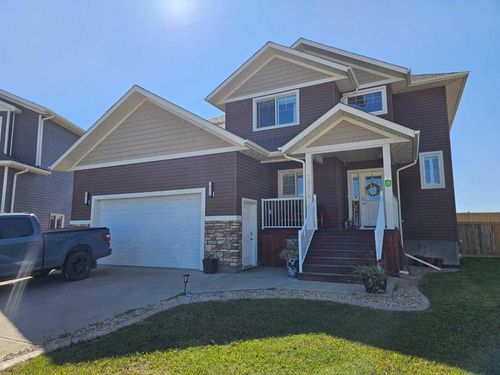 7214 91 St, Grande Prairie, AB, T8X0J1 | Card Image