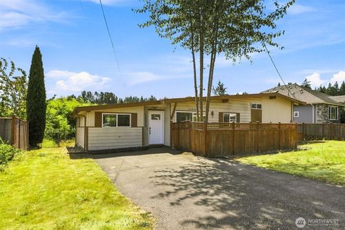 15425 Se 11th Street, Bellevue, WA, 98007 | Card Image