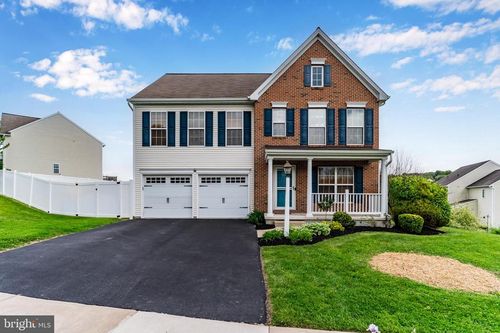 951 Kavanagh Cir, RED LION, PA, 17356-9432 | Card Image
