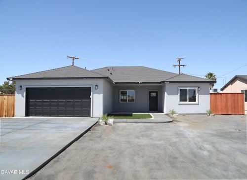 20424 Georgetown St, California City, CA, 93505-2938 | Card Image