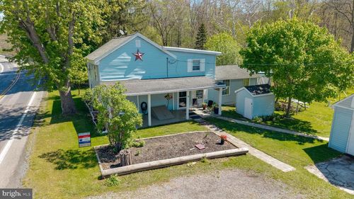 7018 Path Valley Rd, FORT LOUDON, PA, 17224-9737 | Card Image