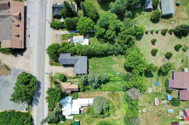 2289 Loop Rd, Home with 6 bedrooms, 4 bathrooms and 4 parking in Wilberforce ON | Image 21