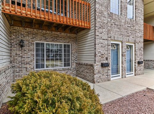 17360 W Lincoln Avenue Avenue, New Berlin, WI, 53146 | Card Image