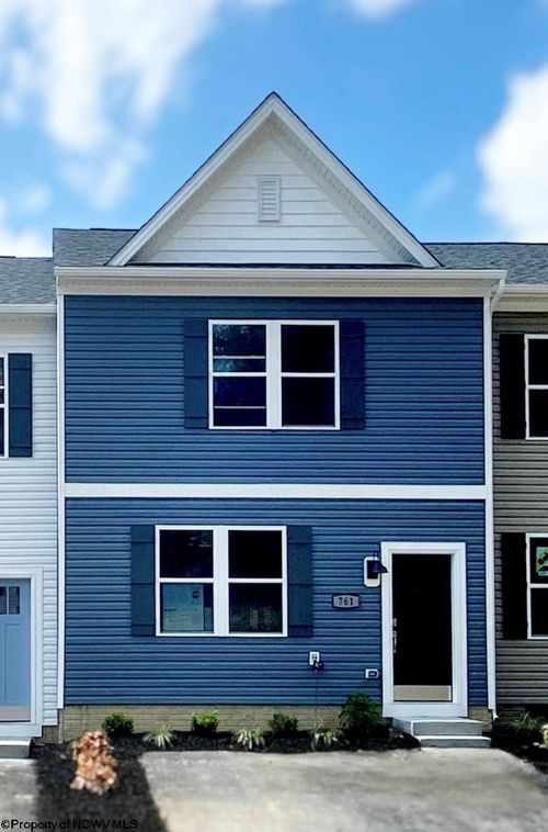 761 Mulligan Ct, Maidsville, WV, 26541-5501 | Card Image
