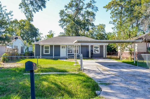 8162 Homewood Ln, Houston, TX, 77028-1918 | Card Image