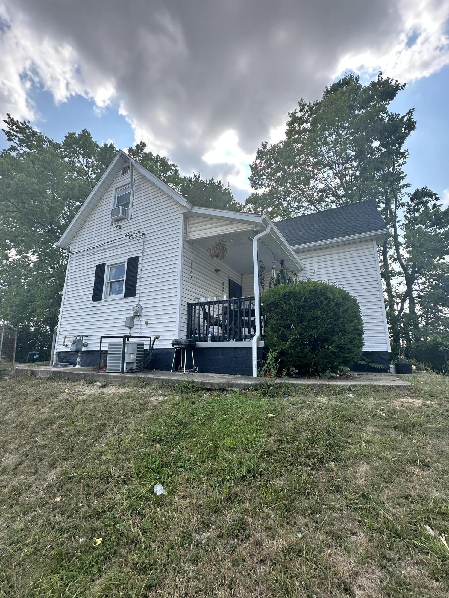 Stewart Ave, Columbus, OH 43206