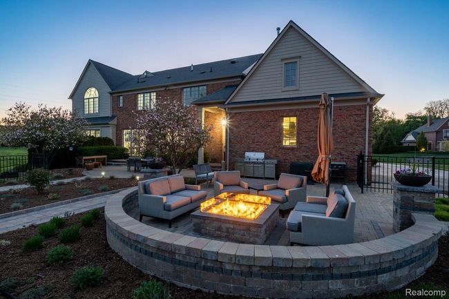 514 Chase Ln, House other with 5 bedrooms, 7 bathrooms and null parking in Bloomfield Hills MI | Image 53