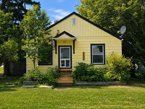 4732 52 St, Sylvan Lake, AB, T4S1G5 | Card Image