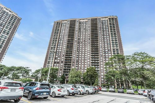 apt-27t-269 Grand Central Pkwy, Floral Park, NY, 11005-1027 | Card Image