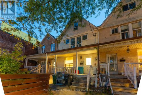 upper-716 Lansdowne Avenue, Toronto (Dovercourt-Wallace Emerson-Junction), ON, M6H3Y8 | Card Image