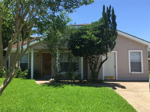 2613 34th Ave N, Texas City, TX, 77590-3850 | Card Image