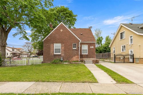 1178 Fort Park Blvd, Lincoln Park, MI, 48146-1557 | Card Image