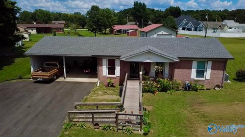 18152 Circle Dr, Athens, AL, 35613-5948 | Card Image