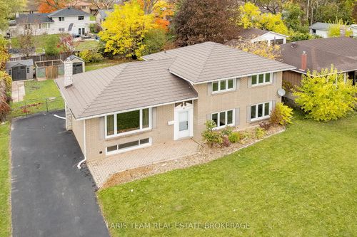 128 Rose St, Barrie, ON, L4M2T7 | Card Image