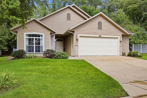 839 Beaver Ridge Ct Se, Cedar Rapids, IA, 52403-2089 | Card Image