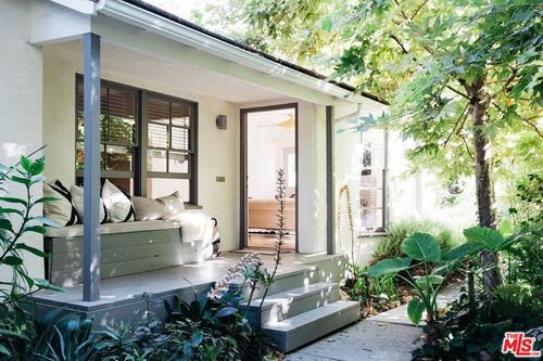 2230 Fink St, Los Angeles, CA, 90068-2847 | Card Image