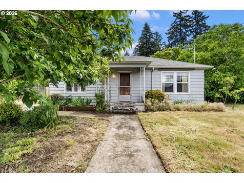 706 Se 135th Ave, Portland, OR, 97233-1904 | Card Image