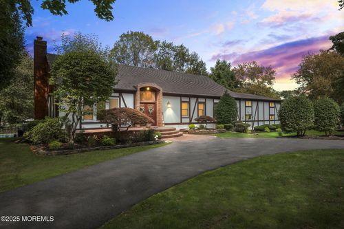 11 Goldsmith Dr, Holmdel, NJ, 07733-1709 | Card Image