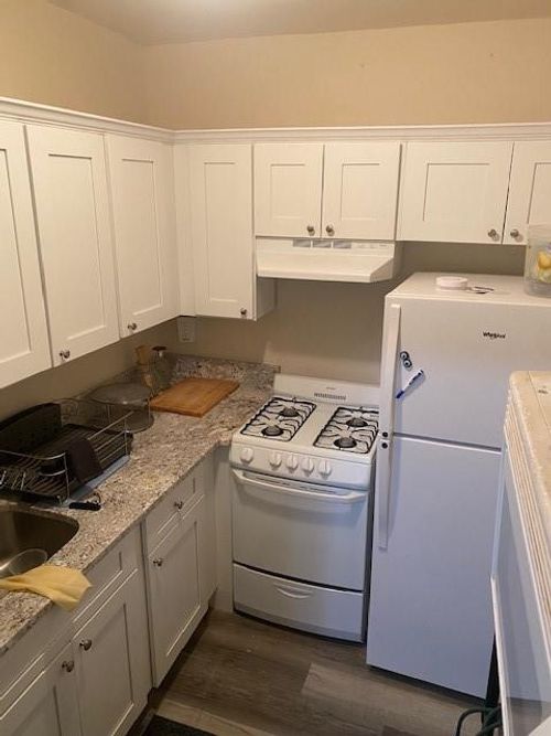 1p-145 Lincoln Ave, Staten Island, NY, 10306-3315 | Card Image