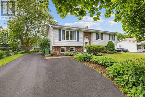 9 Darrach St, Charlottetown, PE, C1C1E2 | Card Image