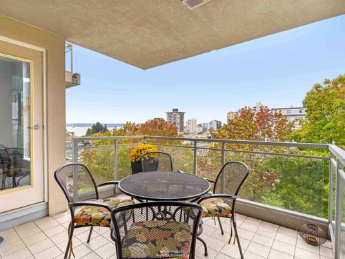 603-588 16th Street, West Vancouver, BC, V7V3R7 | Card Image