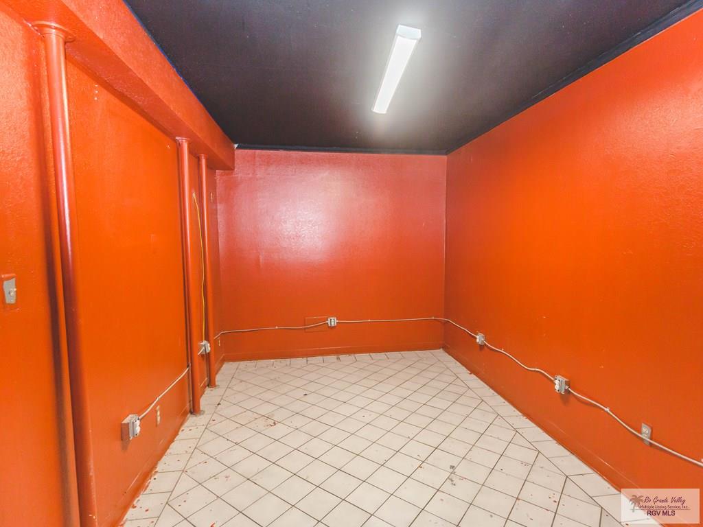 Commercial Sale in Brownsville 2