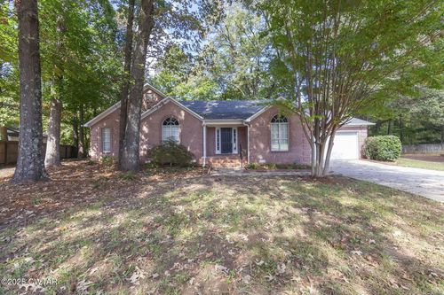 11 Deer Pointe, Jackson, TN, 38305-9652 | Card Image