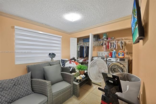 APT-207 - 4670 W 13 Th Ln, Condo with 3 bedrooms, 2 bathrooms and null parking in Hialeah FL | Image 16
