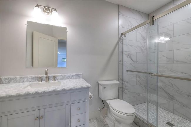 Private bath for 5th bedroom | Image 57