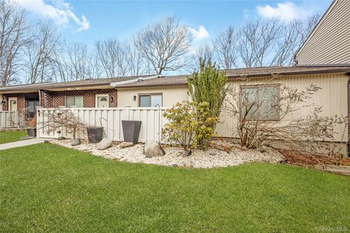 225 Birchwood Road, Brookhaven, NY, 11727 | Card Image