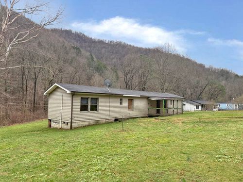 15872 Highway 38, Evarts, KY, 40828-6345 | Card Image