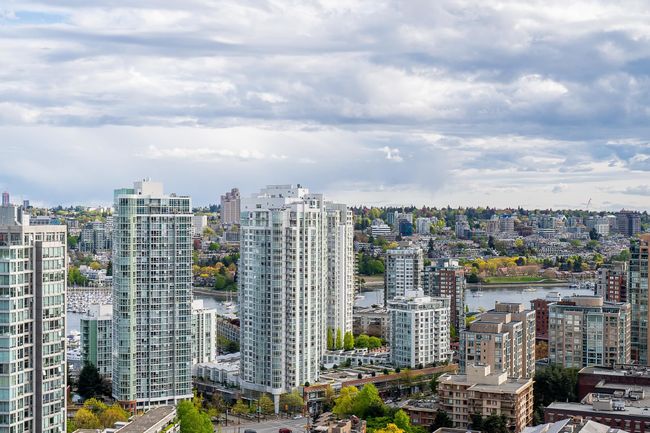 2903 - 909 Mainland Street, Condo with 2 bedrooms, 2 bathrooms and 1 parking in Vancouver BC | Image 3