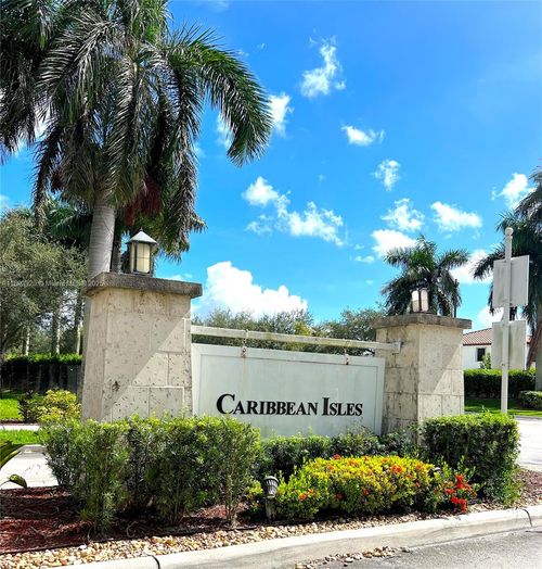 unit-102-2731 Ne 3rd Dr, Homestead, FL, 33033-7085 | Card Image