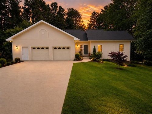 8993 Dornoch Cir, Winston, GA, 30187-1263 | Card Image