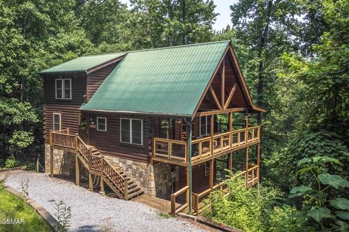 4144 Burning Tree Ln, Sevierville, TN, 37862-8194 | Card Image