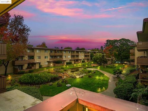 apt-d212-1321 Webster St, Alameda, CA, 94501-3853 | Card Image