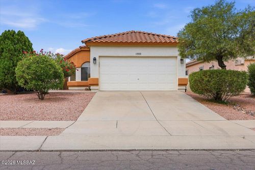 15052 S Theodore Roosevelt Way, Sahuarita, AZ, 85629-8994 | Card Image