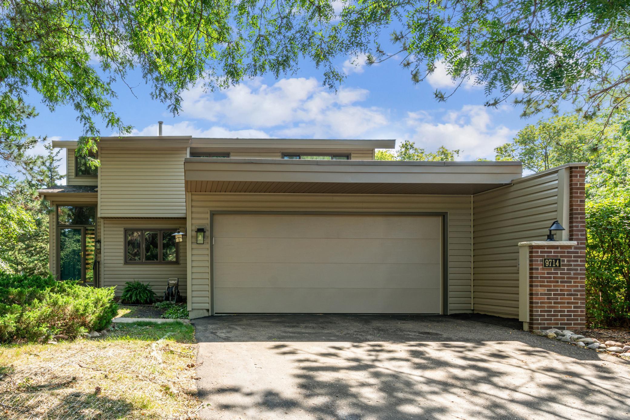 Mill Creek Dr, Eden Prairie, MN 55347