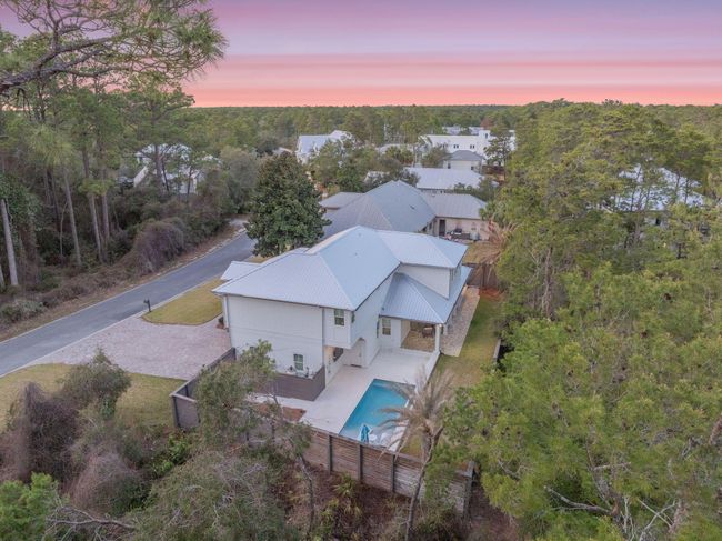 290 Seabreeze Blvd | Image 75