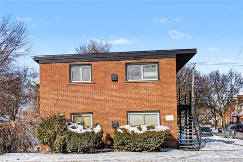 15100 Tireman St, Detroit, MI, 48228-2764 | Card Image