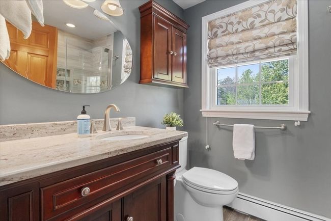 15 Helen Ln, House other with 4 bedrooms, 3 bathrooms and 4 parking in Walpole MA | Image 17