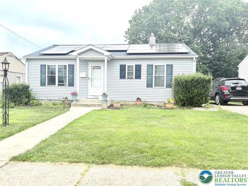 523 Greenwood Ave, BETHLEHEM, PA, 18017-3840 | Card Image