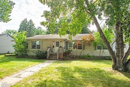 1501 13th St S, Moorhead, MN, 56560-3732 | Card Image