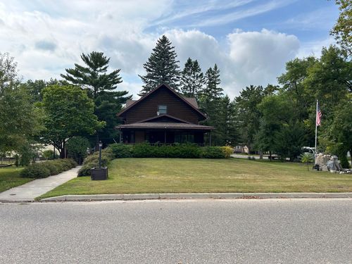 1303 Jefferson St S, Wadena, MN, 56482-1857 | Card Image